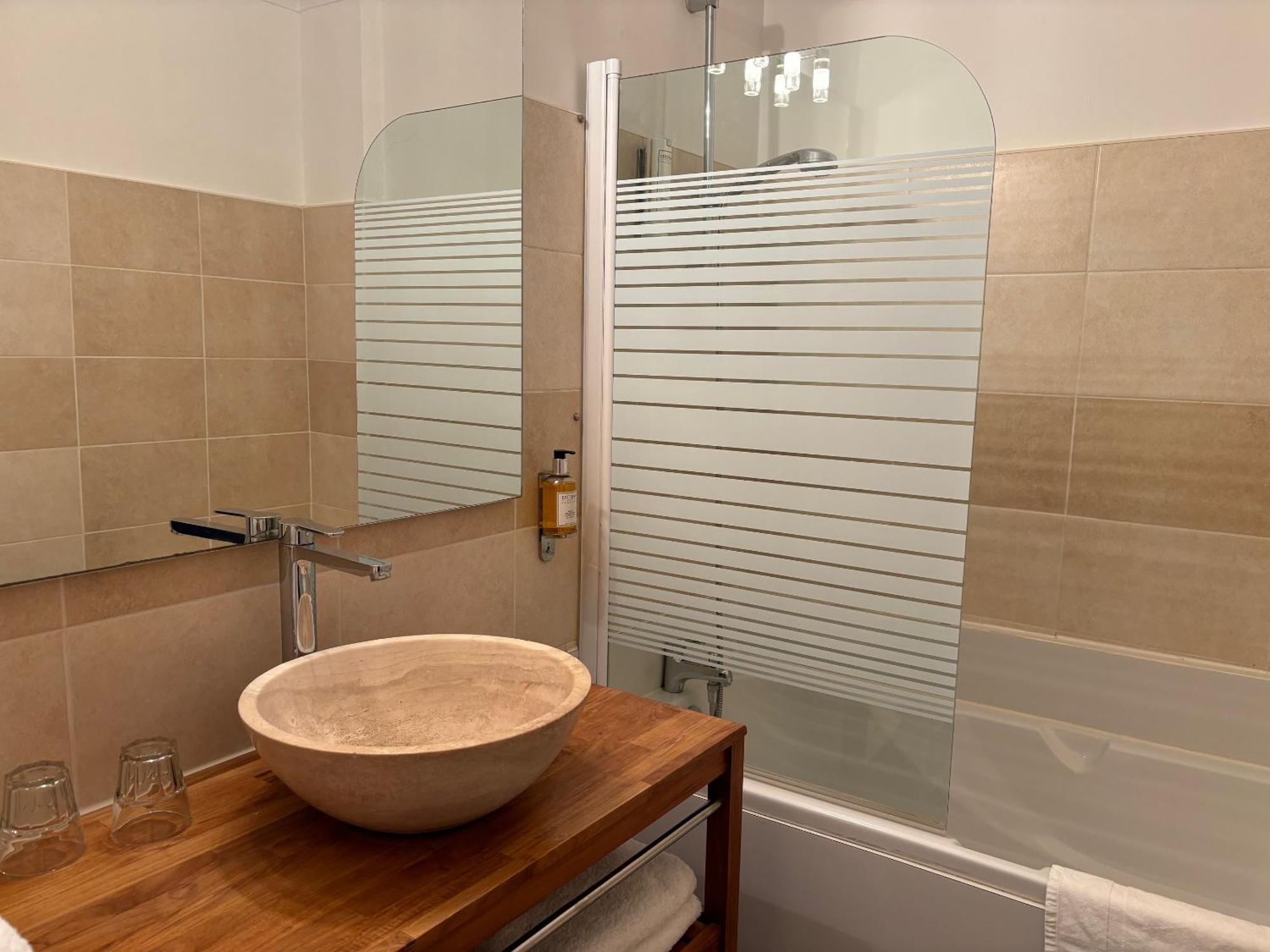 Logis La Sommellerie Hotel Châteauneuf-du-Pape
